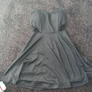 black strapless dress